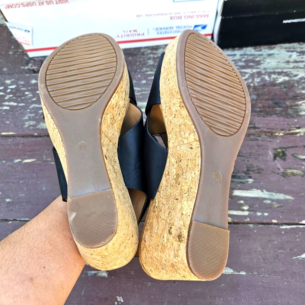 Cushionaire Women's Platform Sandals Size 8.5 - Picture 16 of 16